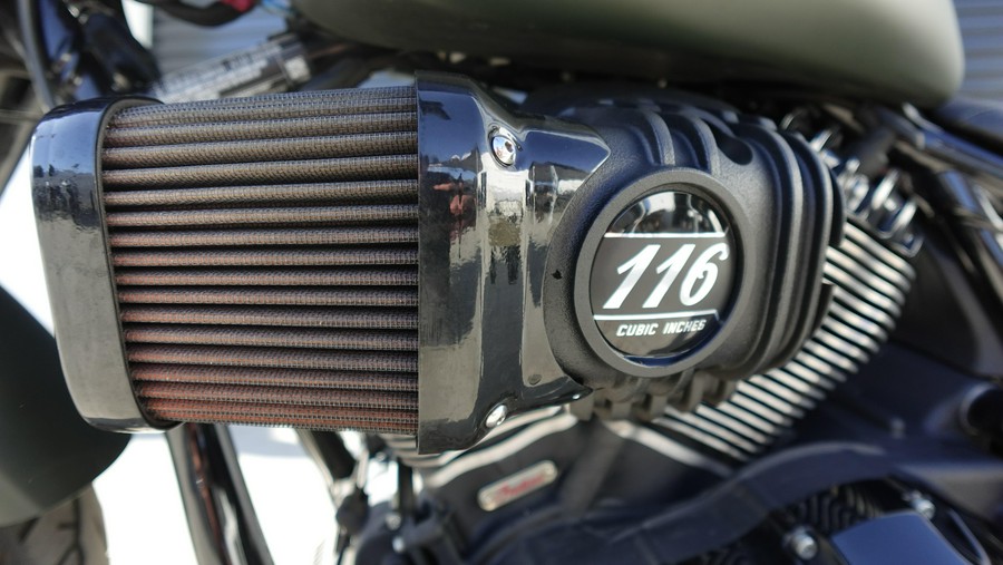 2022 Indian Motorcycle Chief Bobber Dark Horse