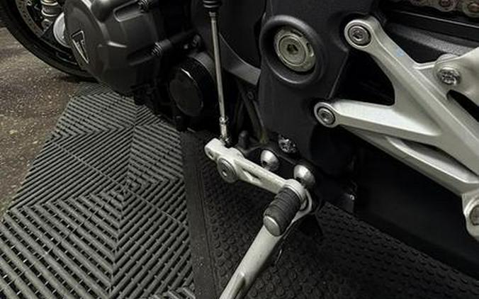 2022 Triumph Speed Triple RS Matt Black