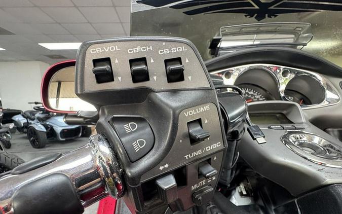 2004 Honda GL18M4