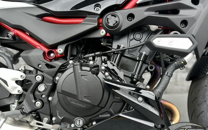 2026 Kawasaki Z500 SE ABS
