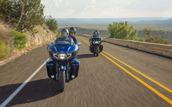 2022 Indian Pursuit® Limited® with Premium Package