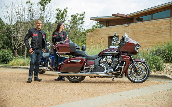 2022 Indian Pursuit® Limited® with Premium Package
