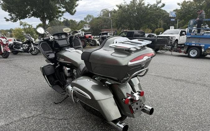 2022 Indian Pursuit® Limited® with Premium Package
