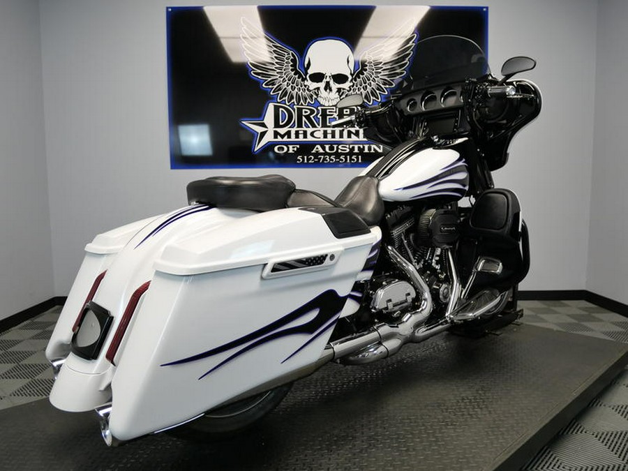 2016 Harley-Davidson® FLHXSE - CVO™ Street Glide®