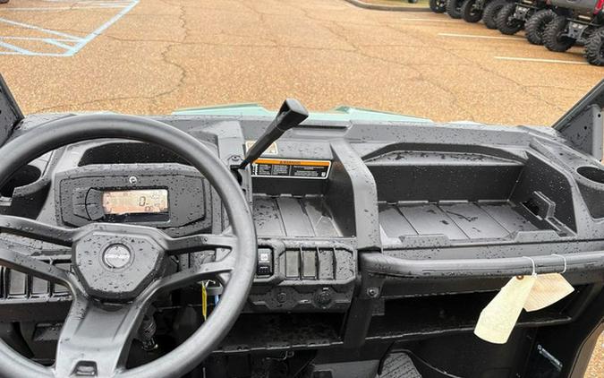 2025 Can-Am Defender DPS HD7 Compass Green DPS HD7
