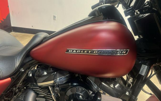 2019 Harley-Davidson Street Glide Special