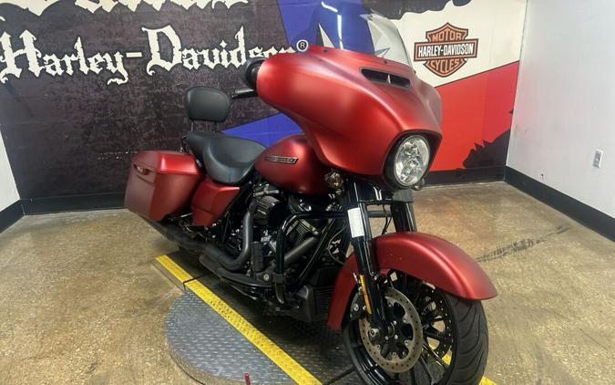 2019 Harley-Davidson Street Glide Special