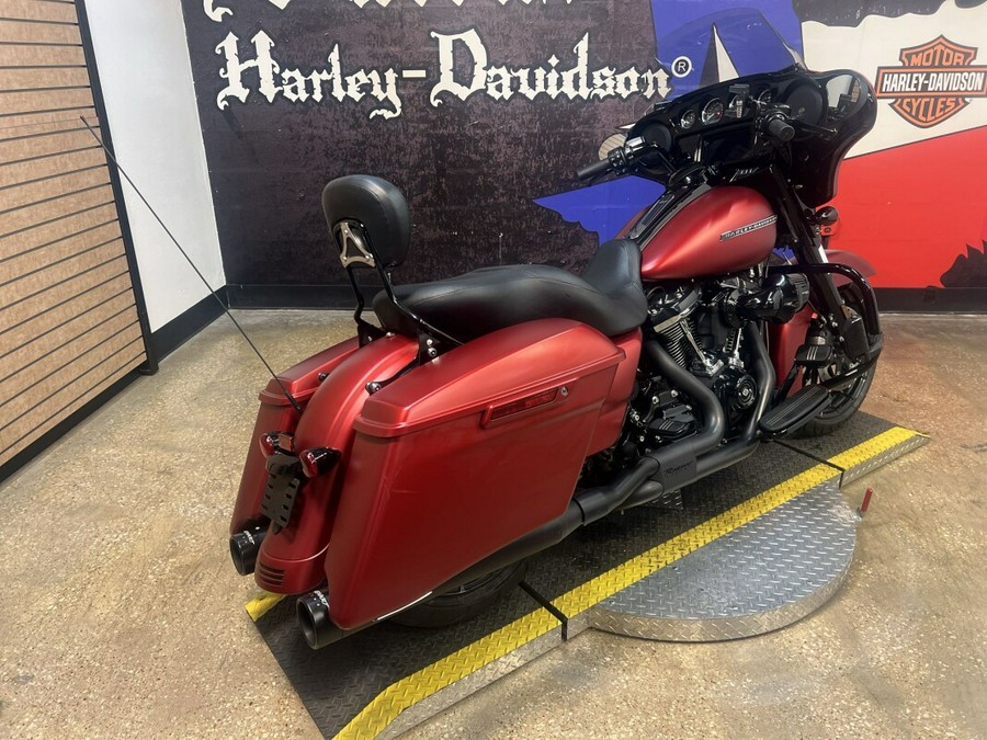 2019 Harley-Davidson Street Glide Special
