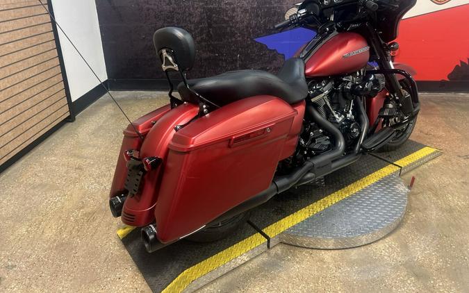 2019 Harley-Davidson Street Glide Special