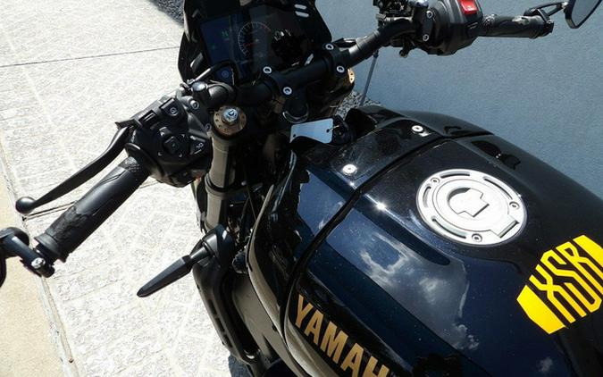 2025 Yamaha XSR 900
