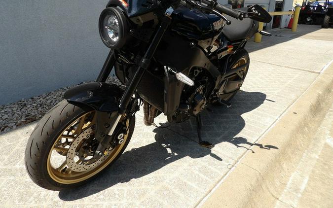 2025 Yamaha XSR 900