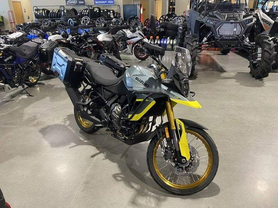 2024 Suzuki V-Strom 800DE Adventure