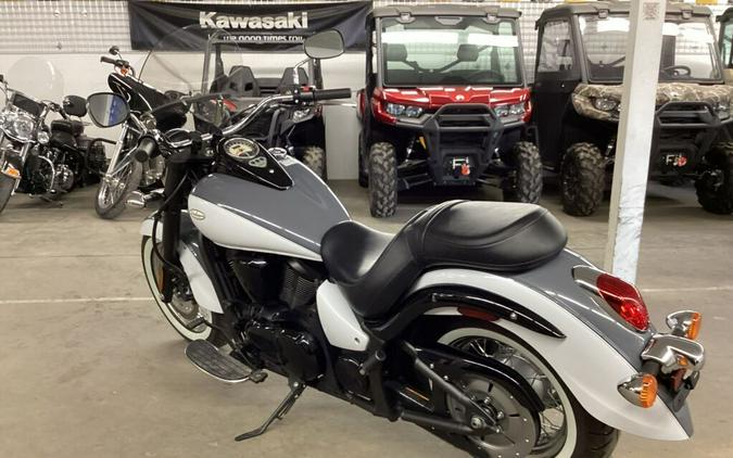 2021 Kawasaki Vulcan® 900 Classic