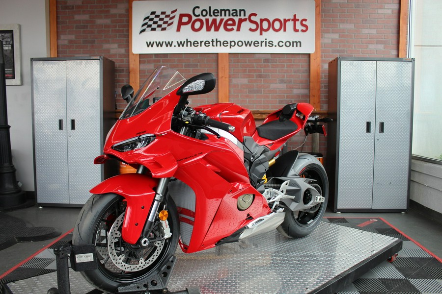 2025 Ducati Panigale V4