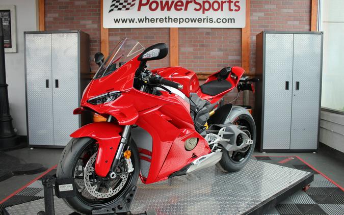 2025 Ducati Panigale V4