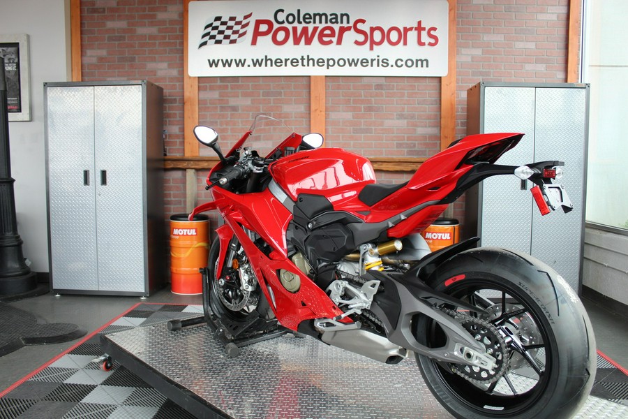 2025 Ducati Panigale V4