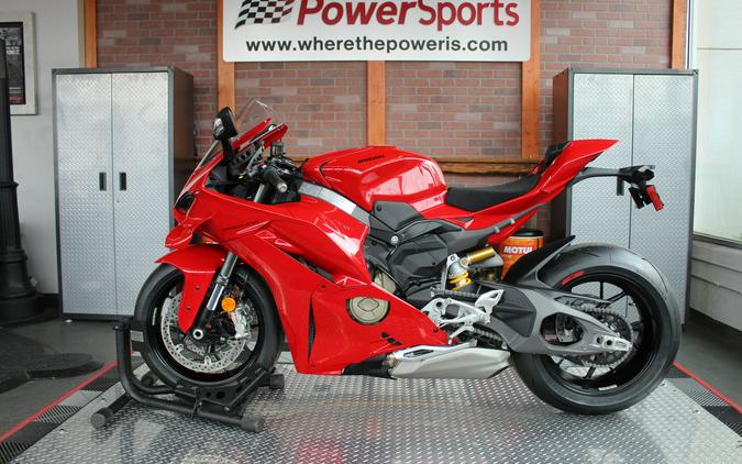 2025 Ducati Panigale V4