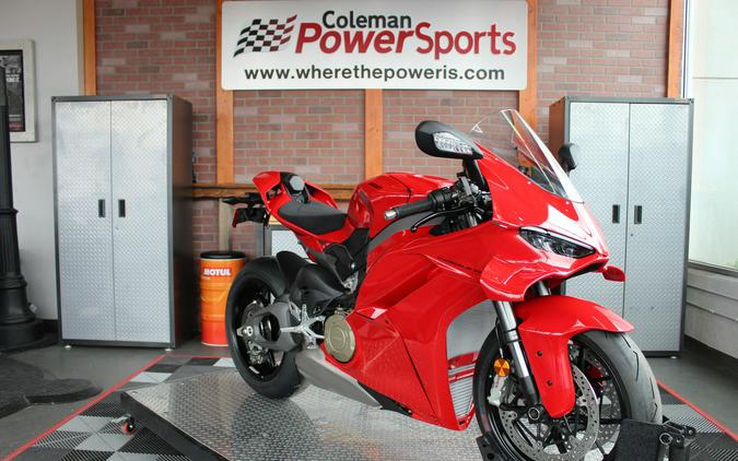 2025 Ducati Panigale V4