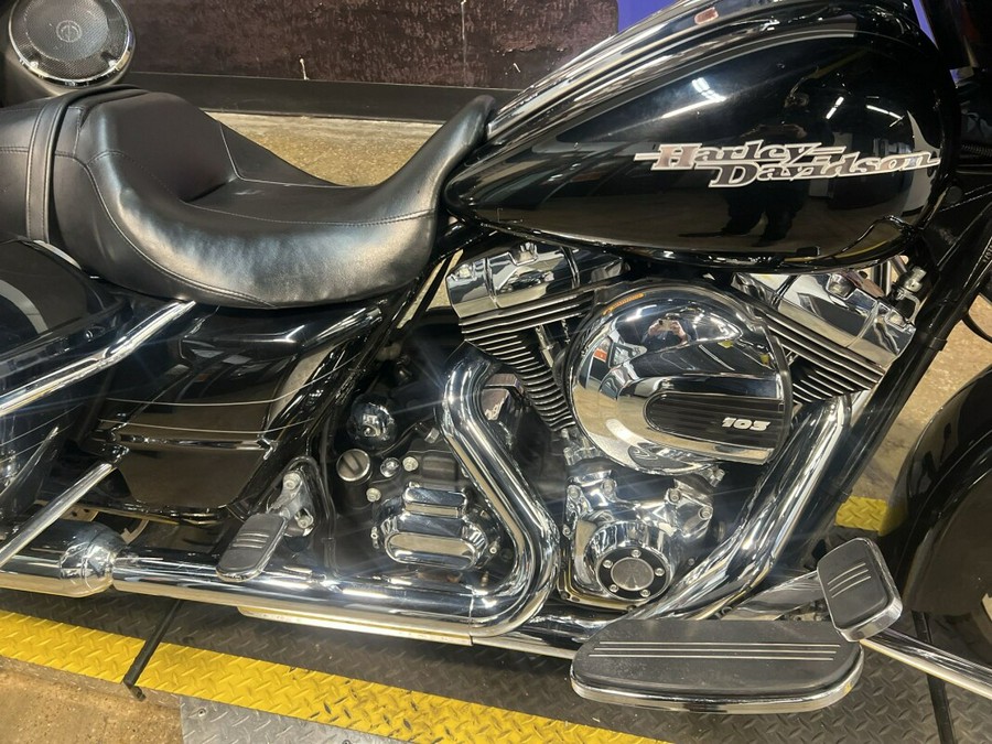 2016 Harley-Davidson Street Glide Special