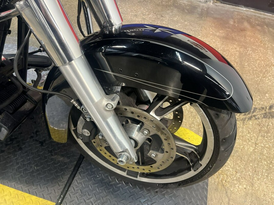 2016 Harley-Davidson Street Glide Special