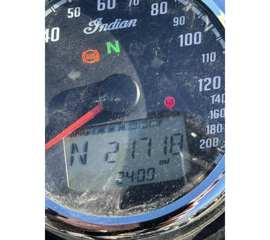 2019 Indian Motorcycle® Springfield® Dark Horse® Thunder Black Smoke