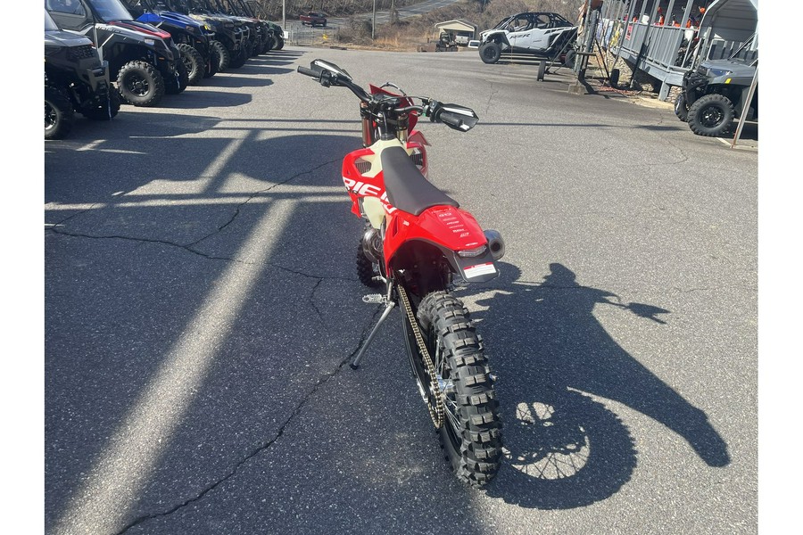 2026 Rieju MR RACING 300i