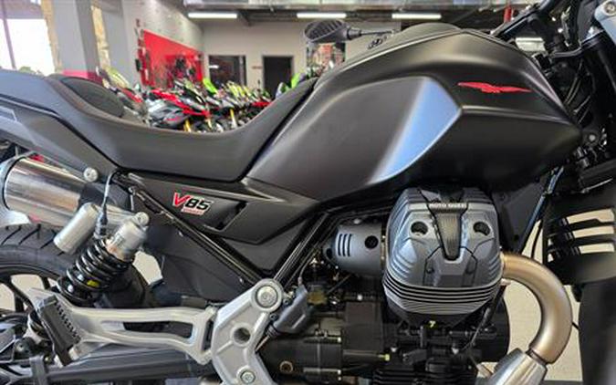 2025 Moto Guzzi V85 Strada