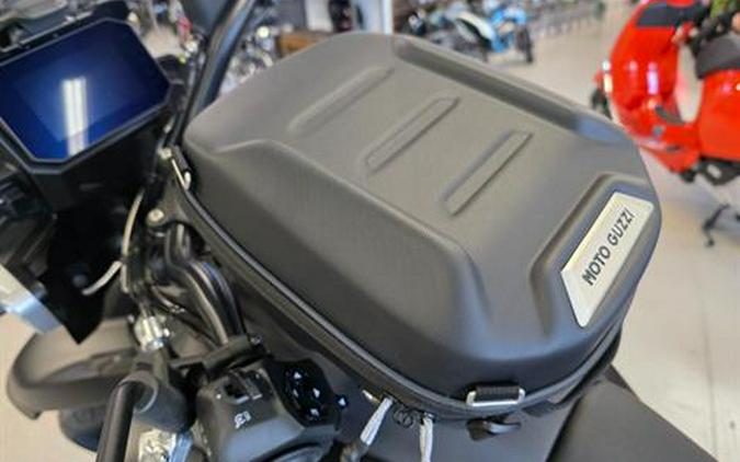 2025 Moto Guzzi V85 Strada