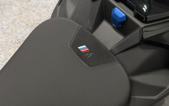 2026 BMW M 1000 R