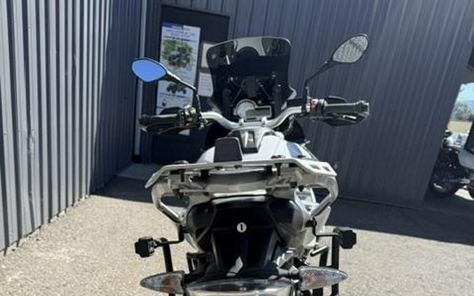 2016 BMW S 1000 XR