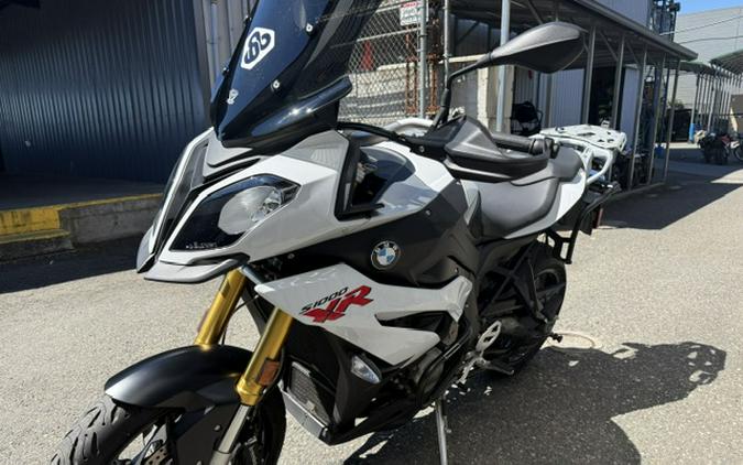 2016 BMW S 1000 XR