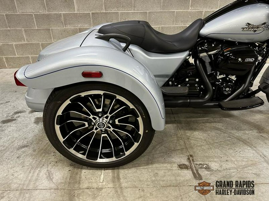 2024 Harley-Davidson® FLTRT - Road Glide® 3