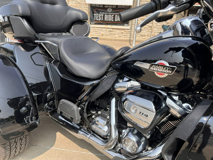 FLHTCUTG 2022 Tri Glide Ultra