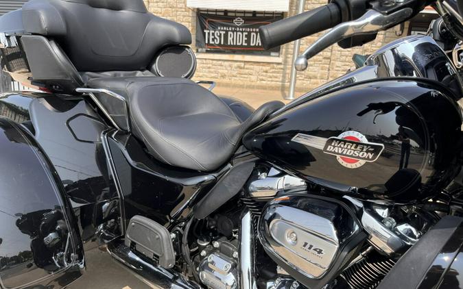 FLHTCUTG 2022 Tri Glide Ultra