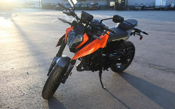 2024 KTM 250 Duke