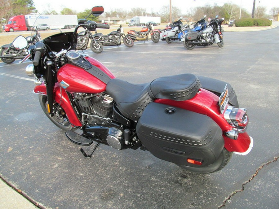 2026 Harley-Davidson Softail FLHC - Heritage Classic