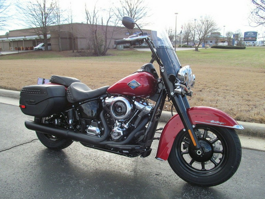 2026 Harley-Davidson Softail FLHC - Heritage Classic