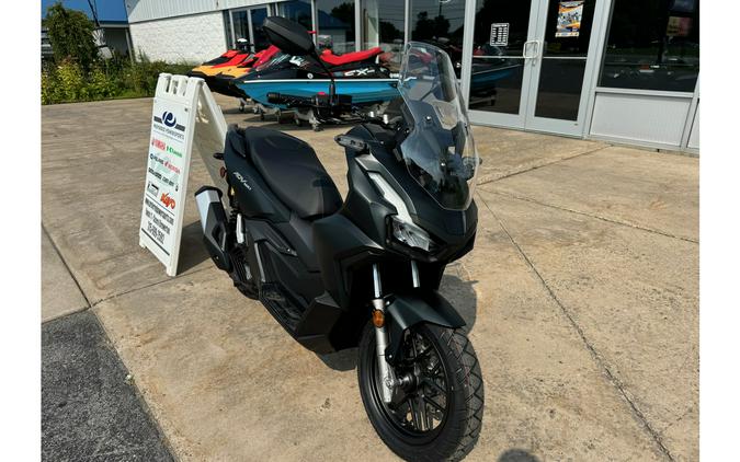 2025 Honda ADV 160 Matte Black Metallic