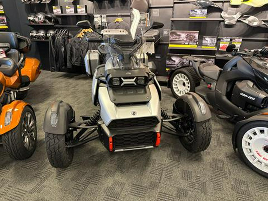 2025 Can-Am Canyon XT