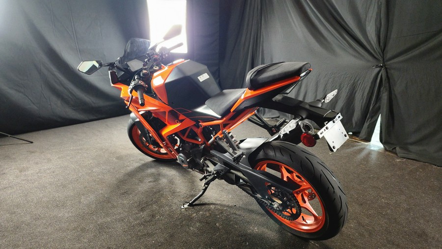 2024 KTM RC 390 - F209521