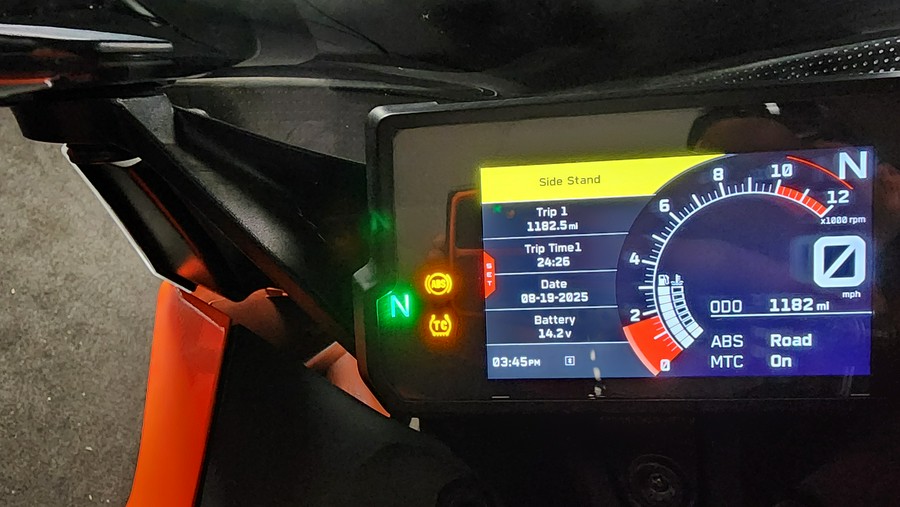 2024 KTM RC 390 - F209521