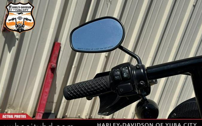 Harley-Davidson FXDB103