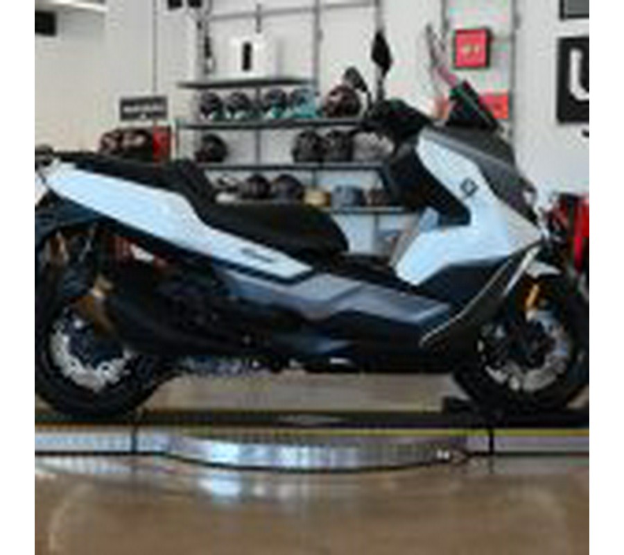 2024 BMW C400GT