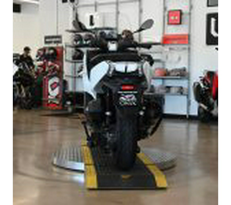 2024 BMW C400GT