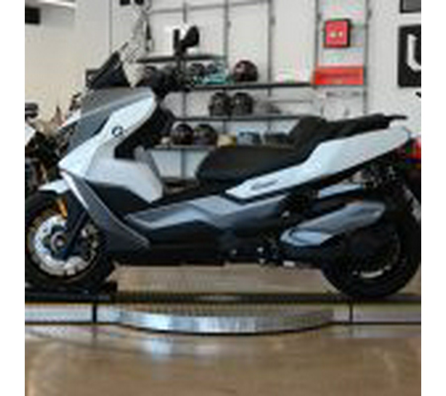 2024 BMW C400GT