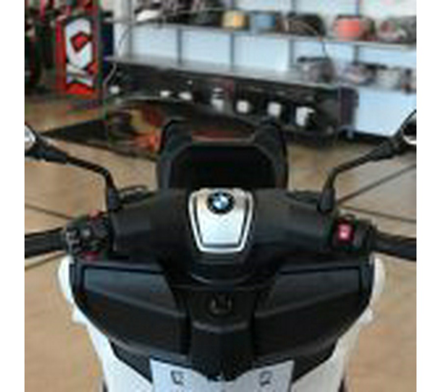 2024 BMW C400GT