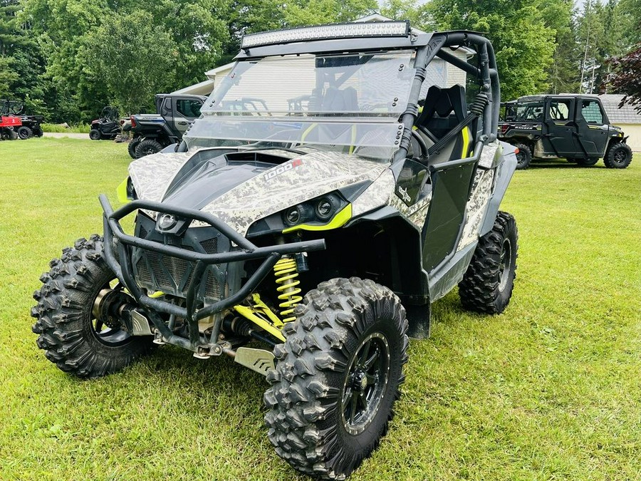 2014 Can-Am® Maverick™ X® xc DPS™ 1000R White, Black & Can-Am Red