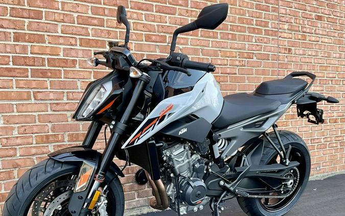 2024 KTM Duke 790