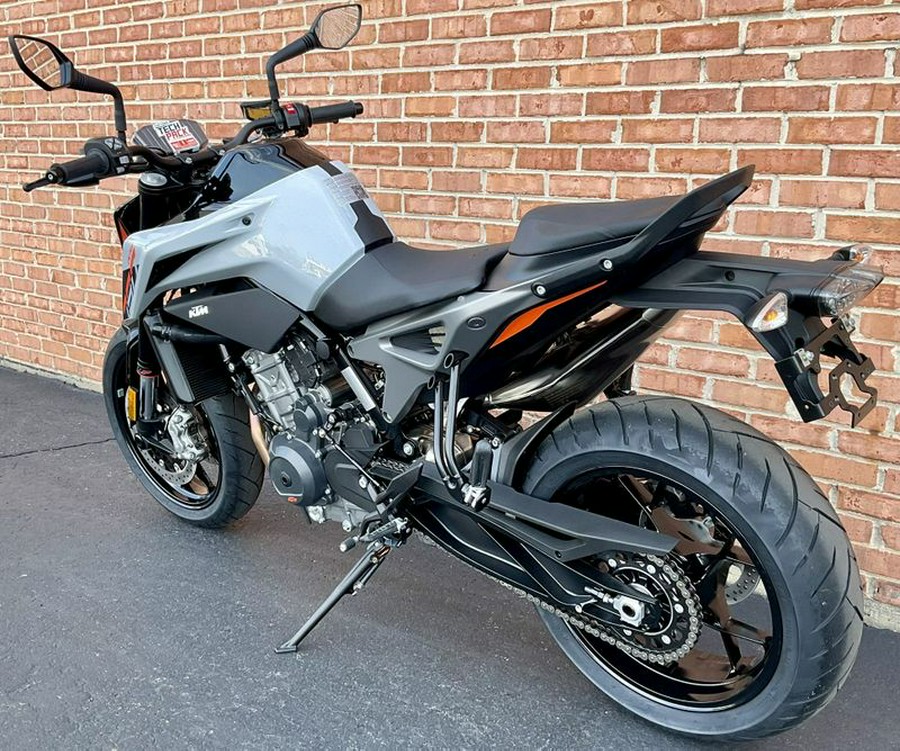 2024 KTM Duke 790