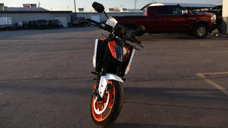 2024 KTM 250 Duke